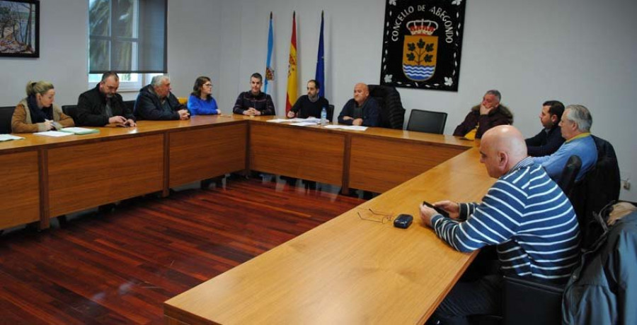 Abegondo devuelve los avales a los interesados en construir viviendas