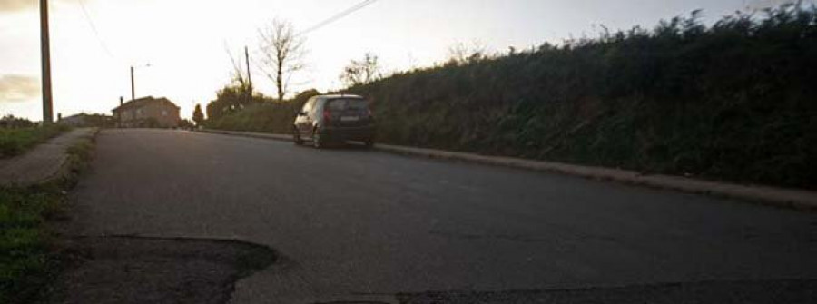 Vecinos de Carraceda acusan a Cacheiro de marginar su aldea