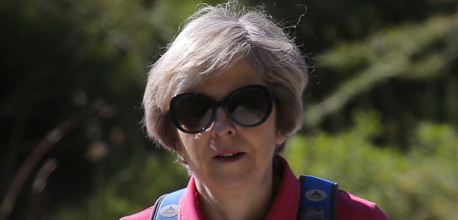 La primera ministra británica planea activar el Brexit sin una votación previa del Parlamento
