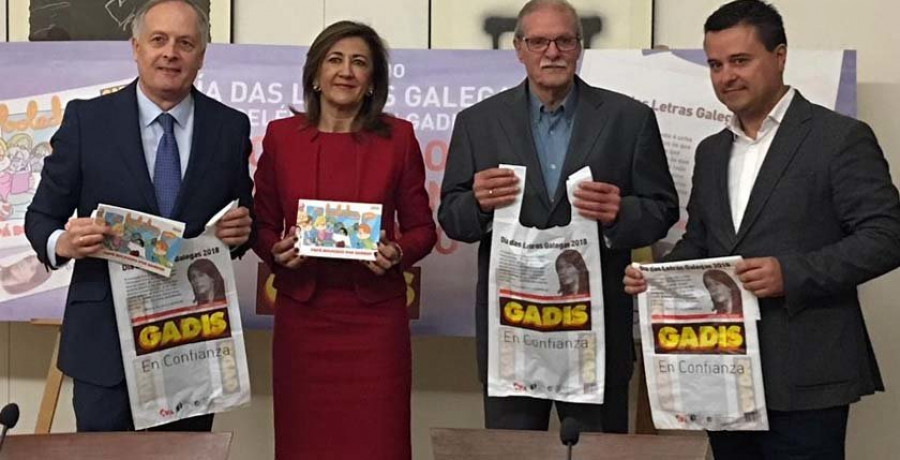 Gadis celebra el Día das Letras Galegas repartiendo libros y marcapáginas a sus clientes