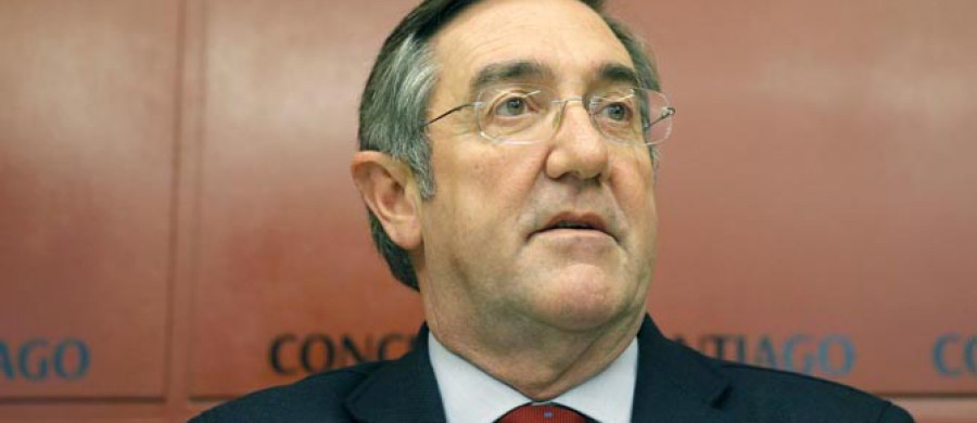 Currás: “Dimitir es lo fácil, no lo haré por responsabilidad”