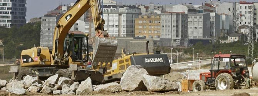 La cooperativa de A Carnocha inicia  la cimentación en el Parque Ofimático