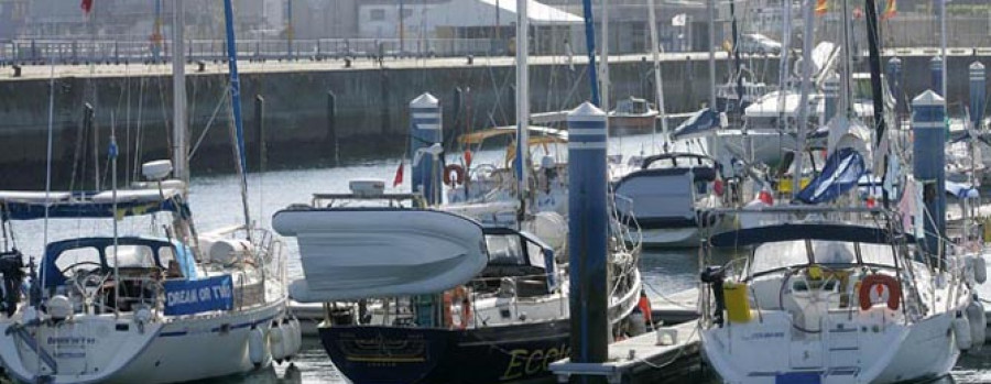 El Meeting Ciudad de A Coruña cita mañana a 200 barcos de Láser y Optimist
