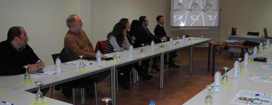 Empresarios de Bergondo celebran una charla sobre el proyecto SEPA