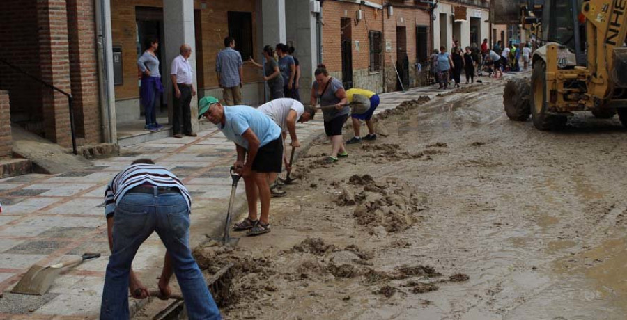 Una persona hospitalizada y varias heridas tras la riada en el pueblo toledano de Cebolla