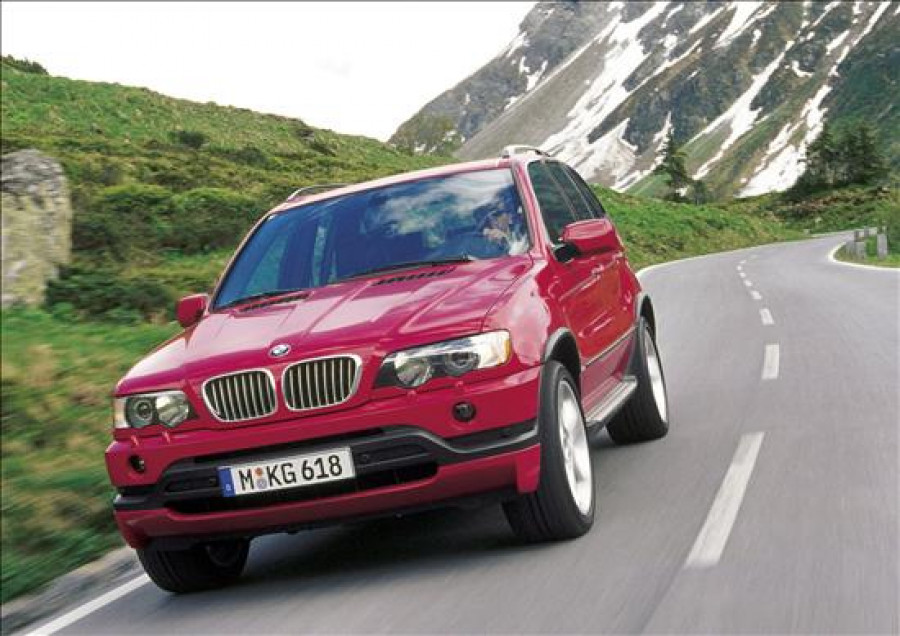 BMW retirará 2.000 todoterrenos X5 exportados a China por el fallo en los frenos