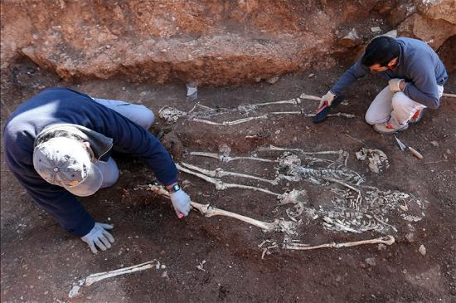 Descubren en Álava la mayor fosa común de la Guerra Civil en Euskadi