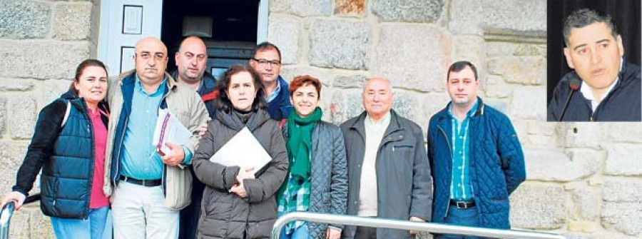 PP y TEGA presentan una moción de censura al alcalde de Santa Comba