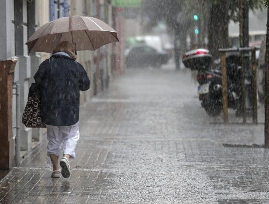Activada la alerta naranja por lluvias en las provincias de A Coruña