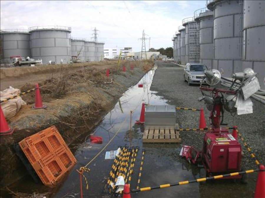 Detectan una fuga de unas 12 toneladas de agua al mar en Fukushima