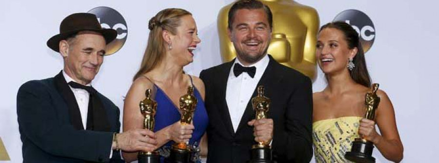 Los Oscar se llenan de críticas al racismo y advertencias sobre el cambio climático