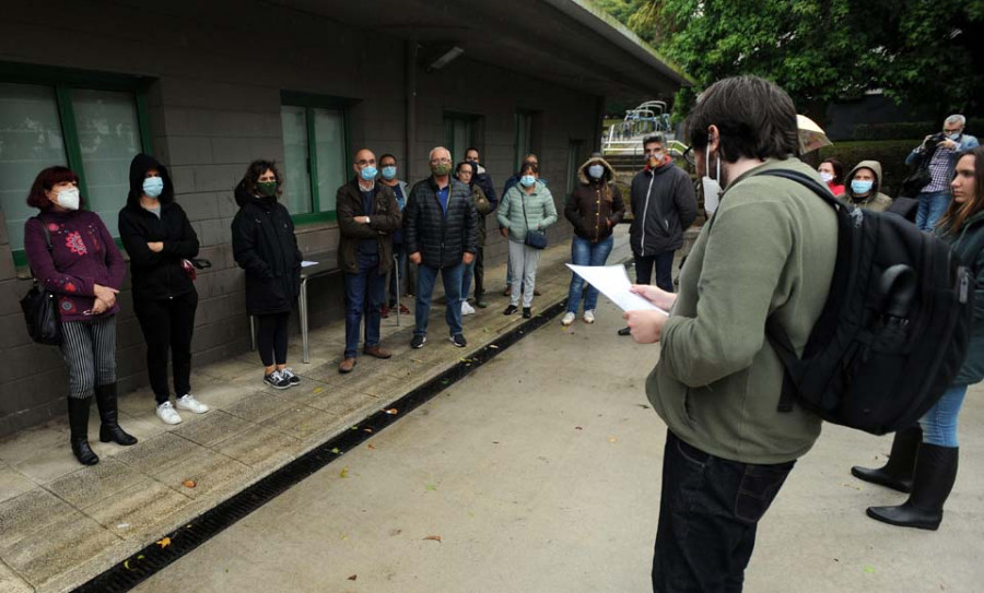 Vecinos de A Coruña exigen la intervención del Gobierno local ante la ocupación de viviendas