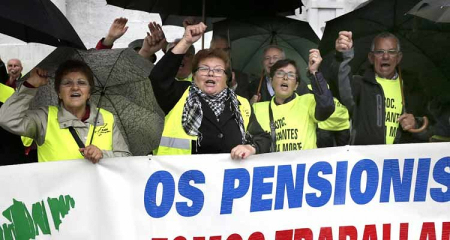 Veinte gallegos ingresan en la Seguridad Social por cada cien en edad de dejar el mercado laboral