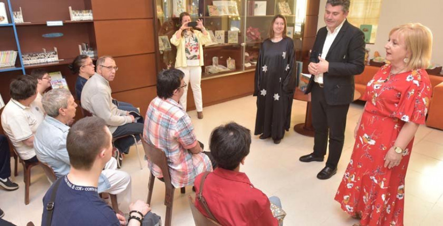 La biblioteca Miguel González Garcés y el Museo de Belas Artes programan talleres creativos este verano