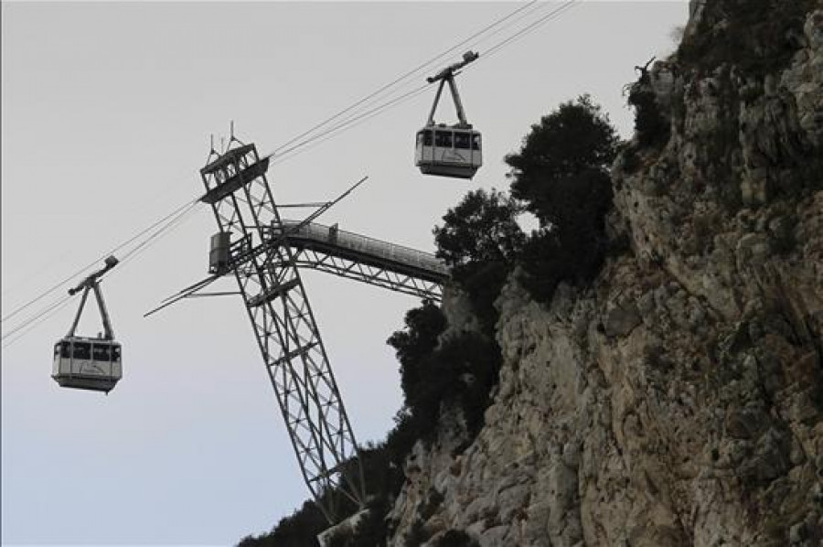 España responde de forma "severa" a R.Unido ante su queja y reitera que los controles son legales