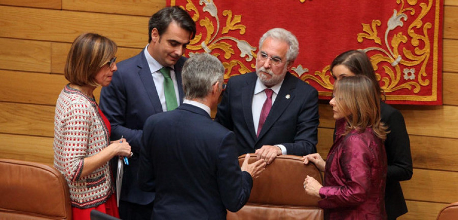 Arias aboga por el máximo respeto en las “formas y el lenguaje” en el Parlamento