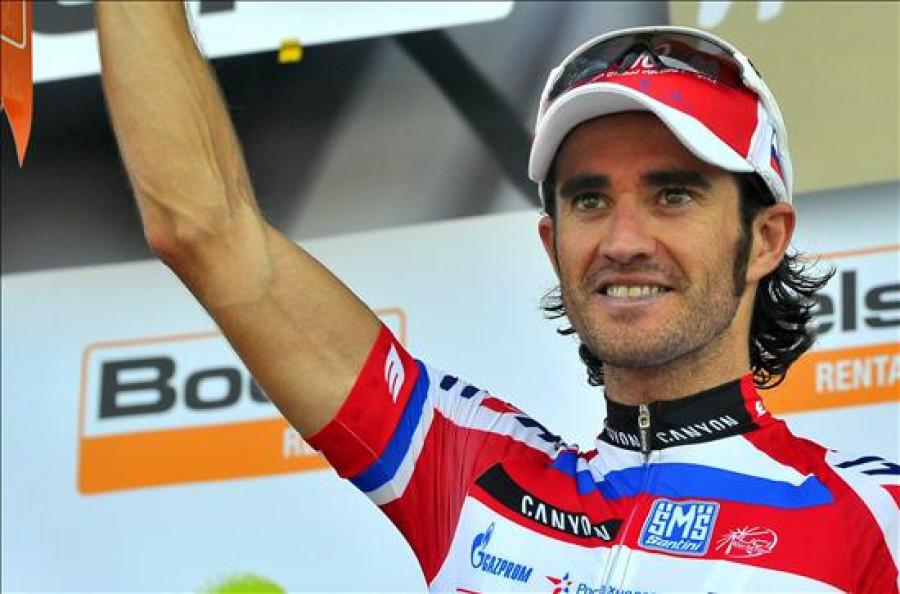 El ciclista español Daniel Moreno sale ileso de un accidente en Argentina