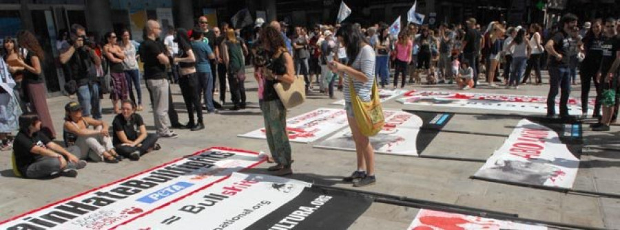 Abolicionistas llaman a un "frente político" para abolir las corridas de toros en Galicia