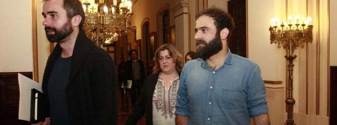 El pleno reprueba al jefe de gabinete por llamar “orcos” a funcionarios