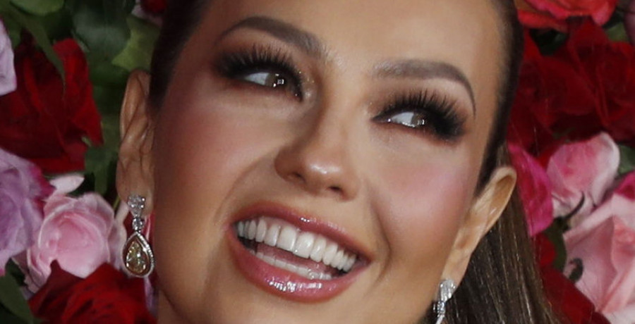 Thalía convierte en una canción su vídeo viral “Me oyen, me escuchan”