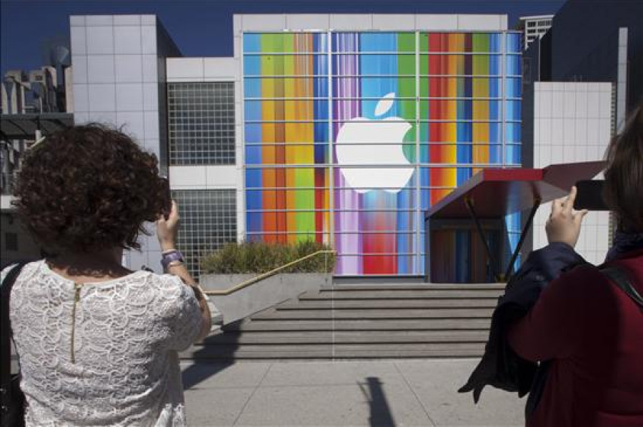 Apple contrata a un experto en Flash