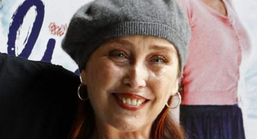Verónica Forqué y Nadia de Santiago, madre e hija sin miedo al amor en “Ali”
