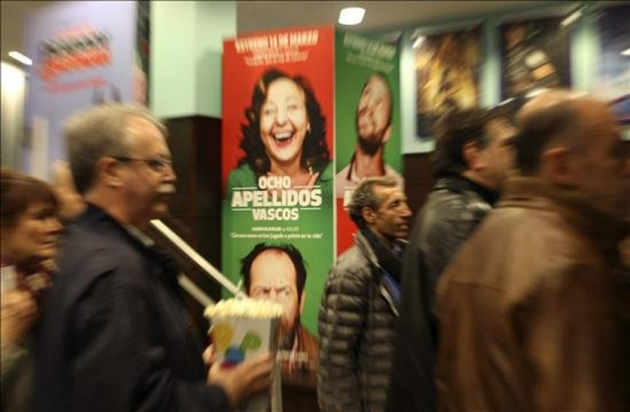 "Ocho apellidos vascos" recupera el primer puesto en la taquilla española