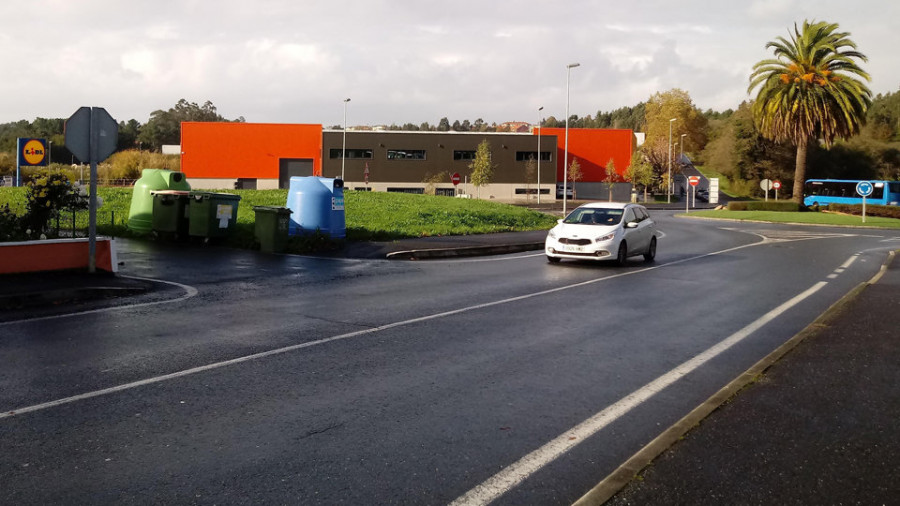 Oleiros reclama a la Diputación que mejore la seguridad vial en el parque empresarial de Iñás