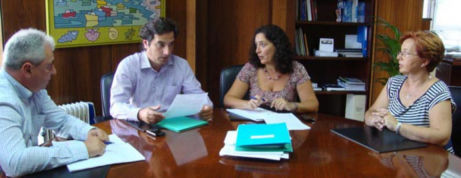 La Xunta garantiza la normalidad en  el inicio del curso del IES Díaz Pardo