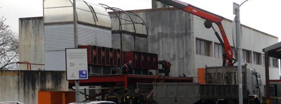 Un accidente laboral causa un fuego en las instalaciones del Materno