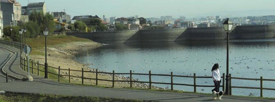 ARTEIXO-Las últimas lluvias dejan  el embalse de Meicende  al 100% de su capacidad