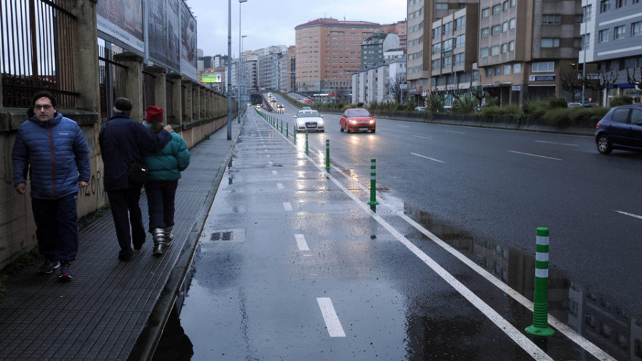 El Gobierno local admite por primera vez la pérdida de aparcamiento en la ciudad
