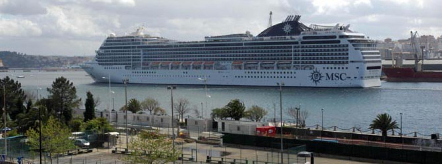 Detenidos con 15 kilos de cocaína dos tripulantes del crucero “MSC Magnífica”