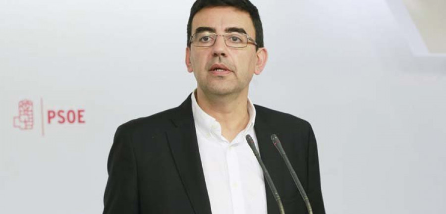 El PSOE lamenta que sigan algunos de los ministros que “más daño” han hecho