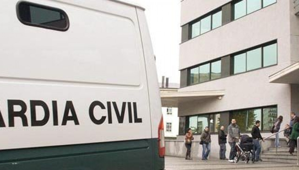 Prisión para un falso facultativo que trabajaba para un centro médico de Ferrol