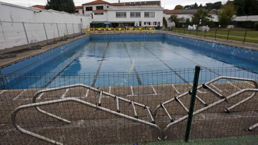 La piscina de Pedralonga, en el aire por el fin del convenio con Defensa