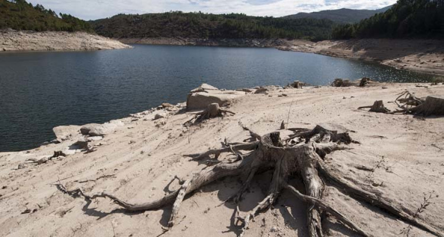 La reserva hidráulica de los embalses gallegos continúa su caída y se sitúa en el 46% de su capacidad