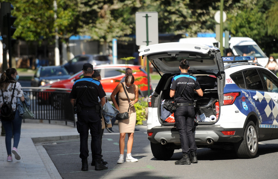 La Policía Local impuso menos de 30 sanciones durante el fin de semana