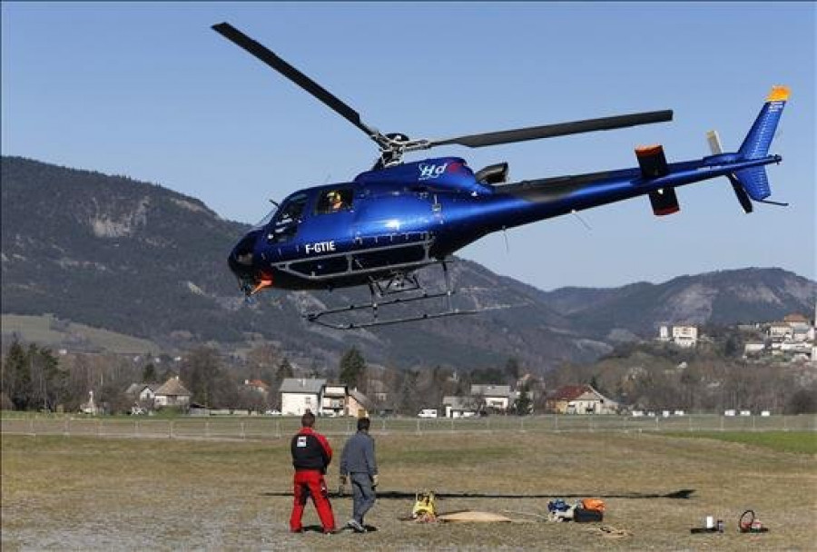 El 80 % de los escombros del avión de Germanwings ya ha sido recogido