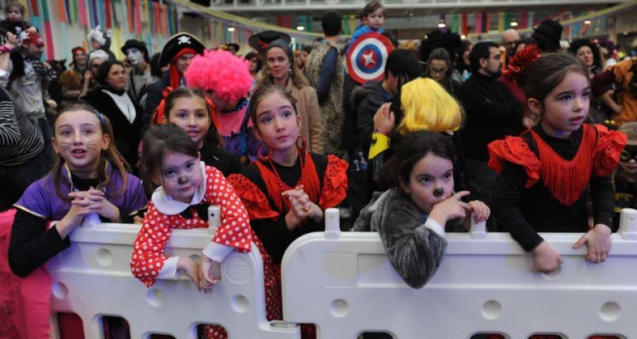 Más de cuatro mil personas se dan cita en ExpoCoruña para disfrutar “da mellor festa de Entroido”