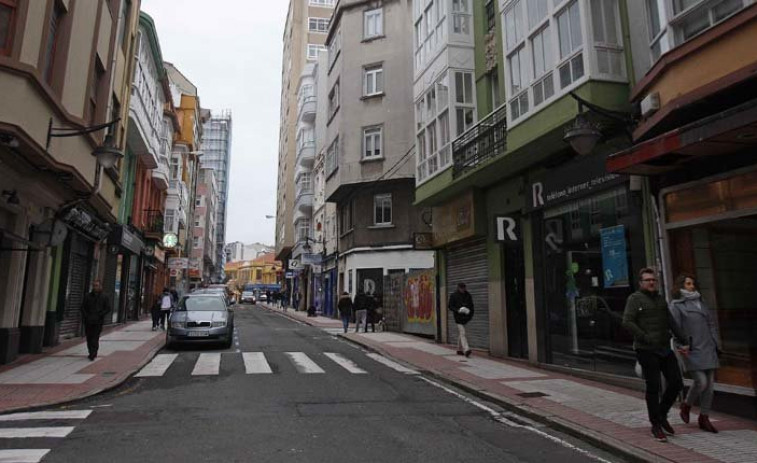 Herida leve una mujer en un atropello sobre un paso de peatones en la calle de la Torre