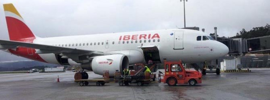 Iberia estrena su vuelo semanal de Alvedro a París sin escalas