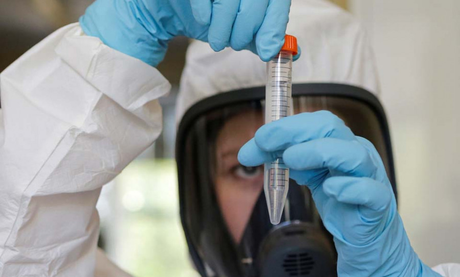 Rusia produce la primera partida de su vacuna antiCovid-19,  que se venderá como Sputnik V