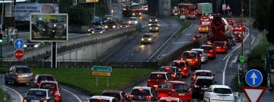 La lluvia y los siniestros convierten Alfonso Molina en un atolladero