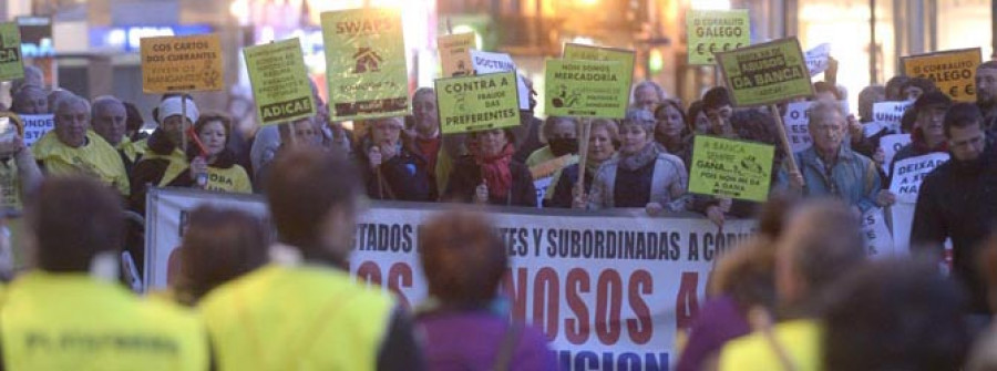 Los preferentistas coruñeses iniciarán acciones legales con el apoyo de letrados