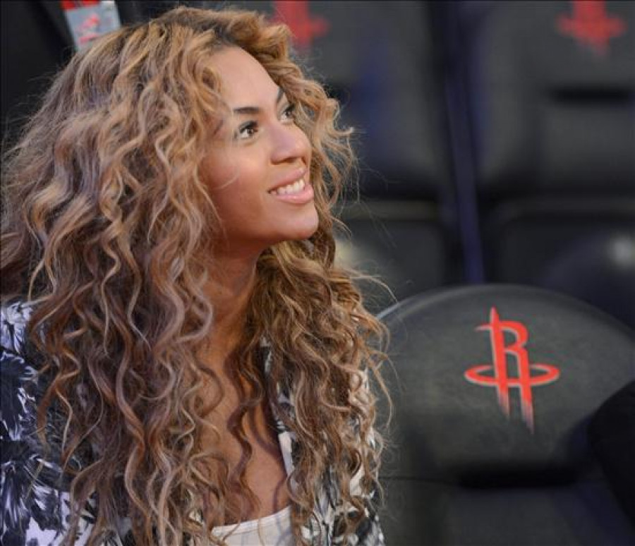 Beyoncé se corta la melena y se apunta al estilo "pixie"