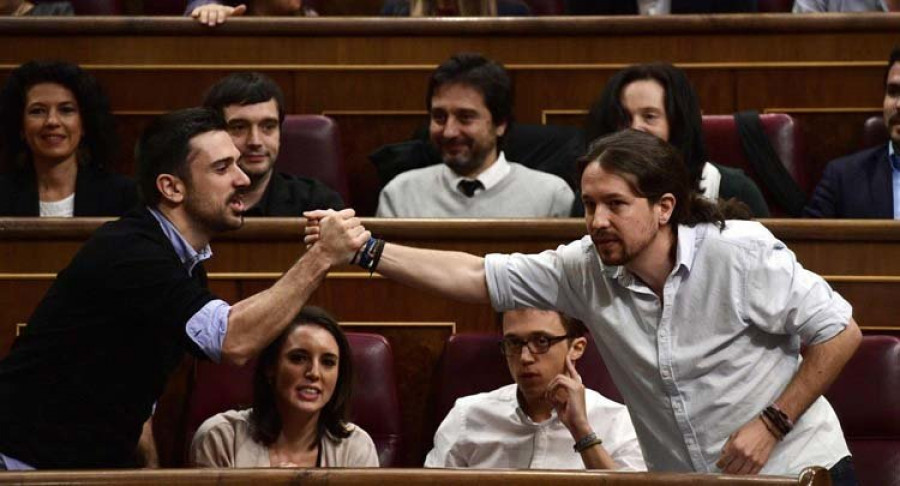 Ramón Espinar dimite de sus cargos en Podemos