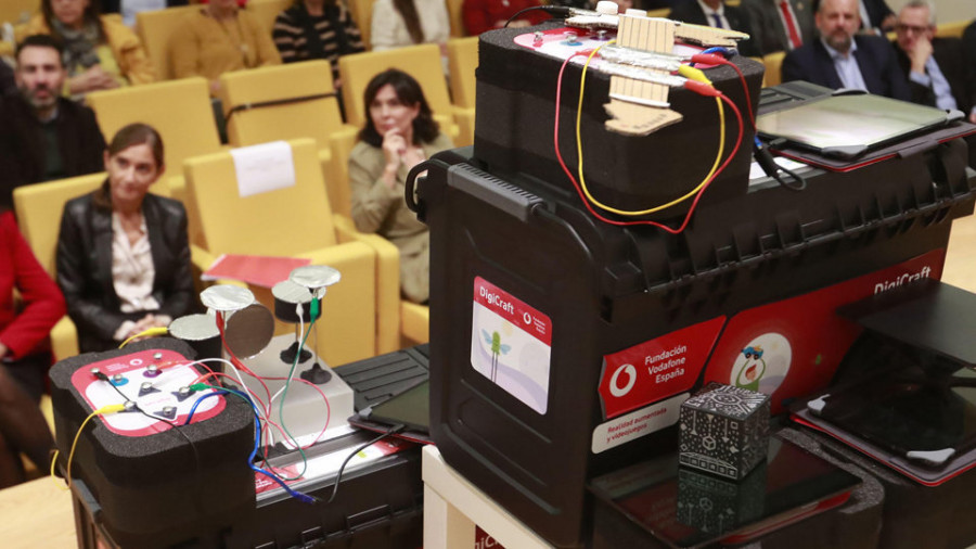 Más de 3.800 alumnos gallegos mejorarán sus competencias digitales con DigiCraft