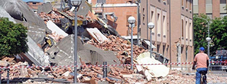 La tierra sigue temblando en el norte de Italia y los muertos ascienden a 17