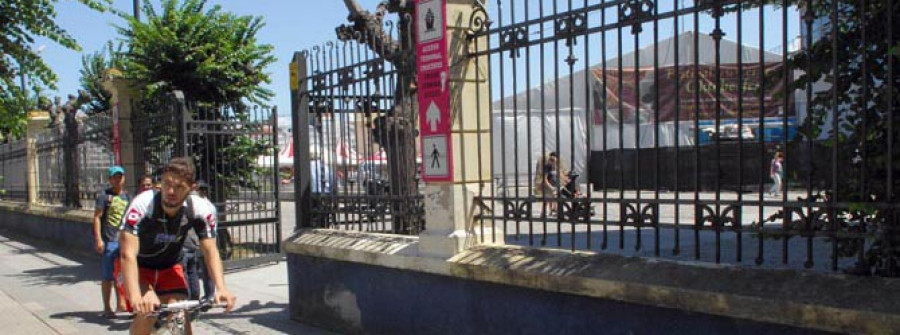 El proyecto del túnel de La Marina obligará a desplazar el muro del Puerto